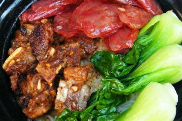 顺德阿妈煲仔饭产品 门店图片