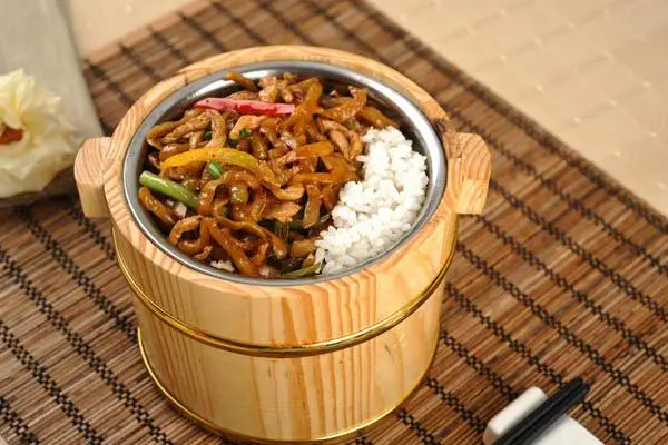 稳大叔湘味木桶饭产品 门店图片