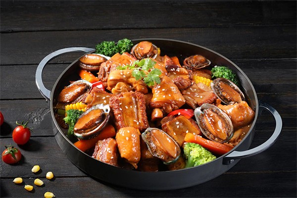 幸遇鲍鱼排骨饭产品 门店图片