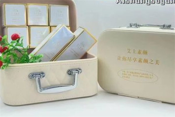 艾上素颜护肤品产品 门店图片