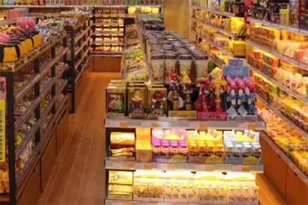 兰香零食店