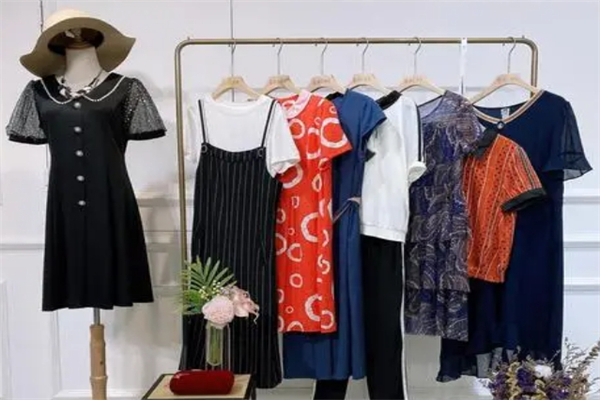 香艺屋女装产品 门店图片