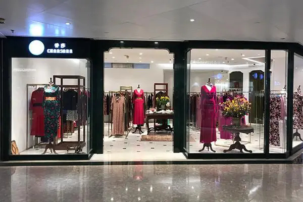 香莎女装产品 门店图片