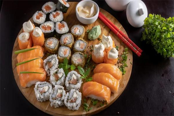 饭趣寿司产品 门店图片