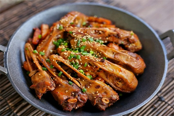 馋嘴干锅辣鸭头产品 门店图片