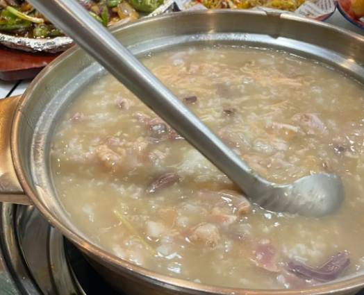 胜记现切猪杂粥