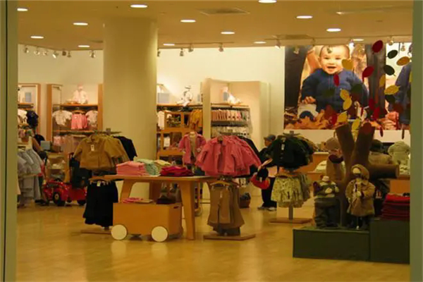飞天小兔童装产品 门店图片