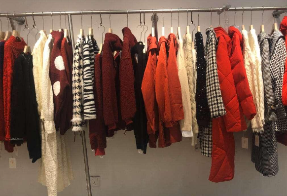 花话服装