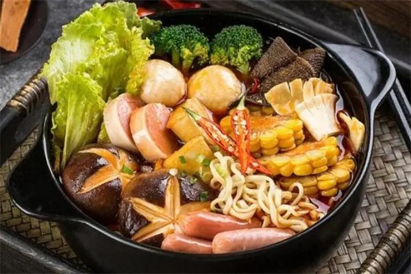 顶呱呱麻辣烫产品 门店图片