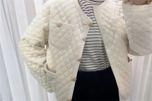 韩惑名品服饰产品 门店图片