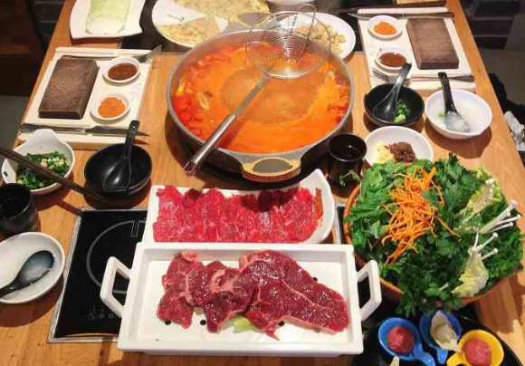 庖丁家鲜牛肉火锅