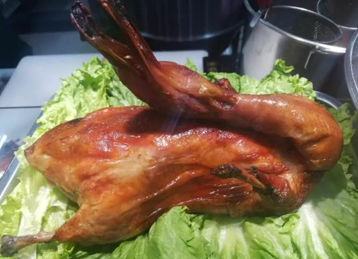 老北京果木烤鸭