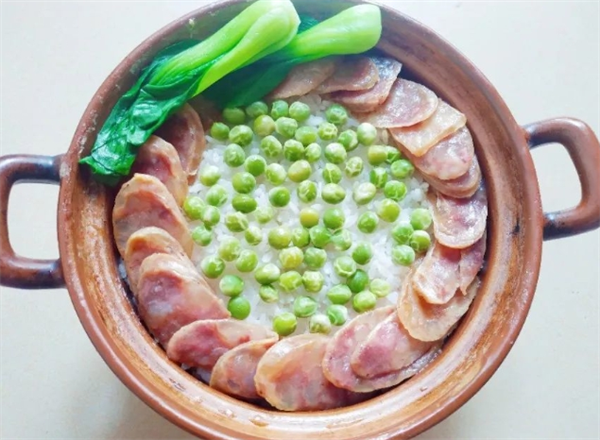 锅巴香煲仔饭