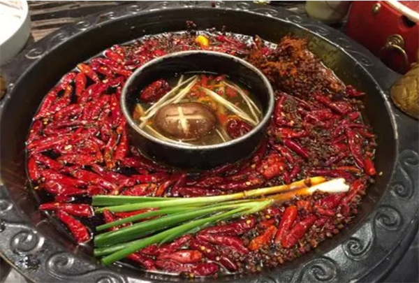 锅秀自助火锅加盟