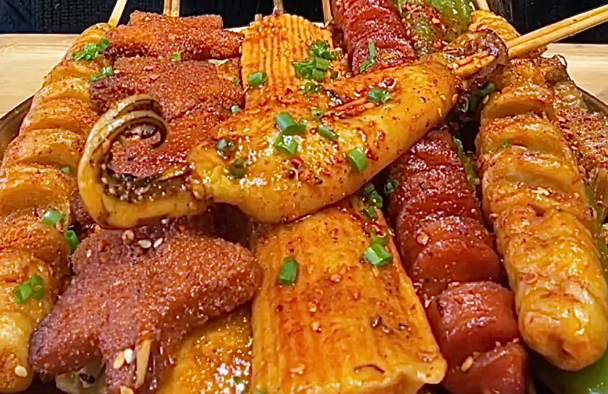 小红帽炸串串