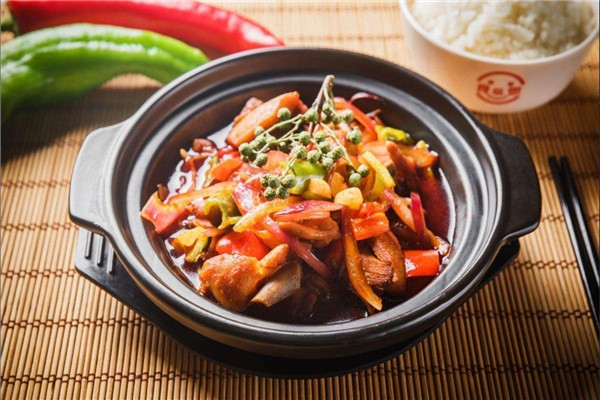 骐骥黄焖鸡米饭加盟