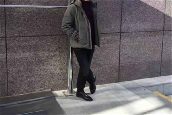 镖王服饰产品 门店图片