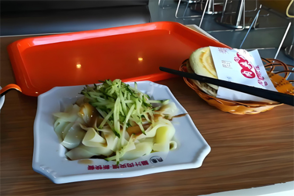 问秦肉夹馍