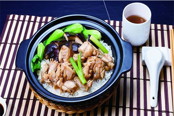 闲鹭煲仔饭
