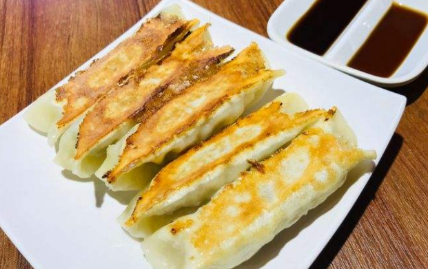明将锅贴