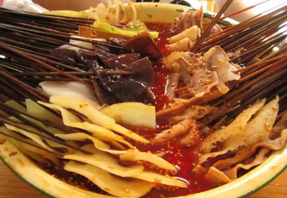 火夫子串串香