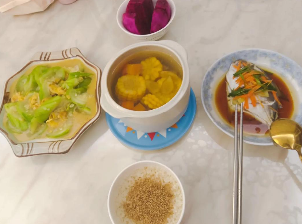 胜杉月子餐