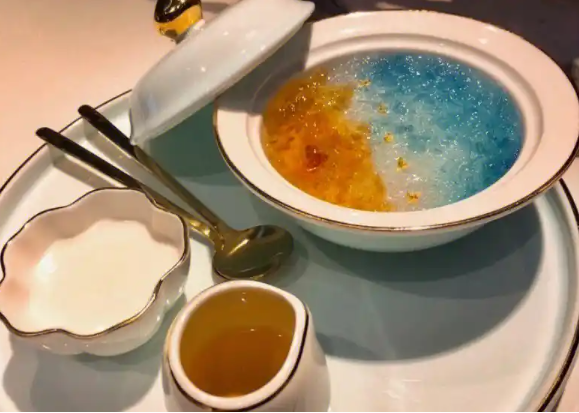 食宜鲜炖燕窝