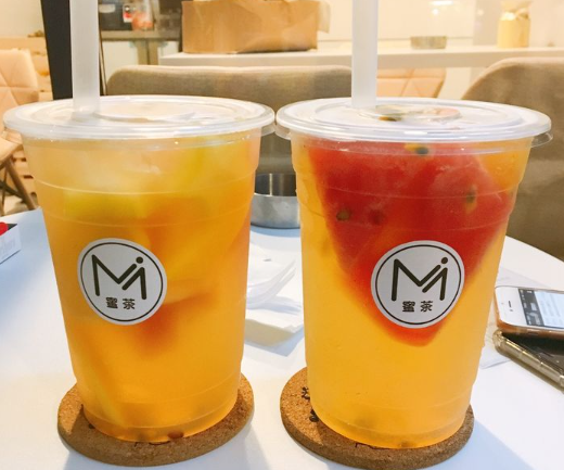 蜜茶奶茶店
