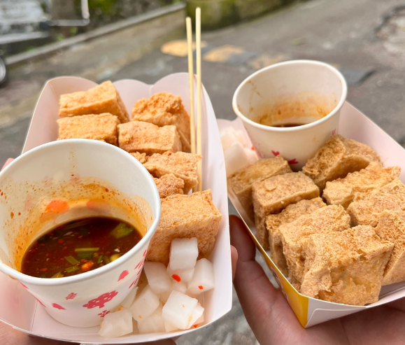 白色精品臭豆腐