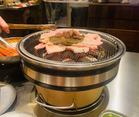 炉泥烤肉