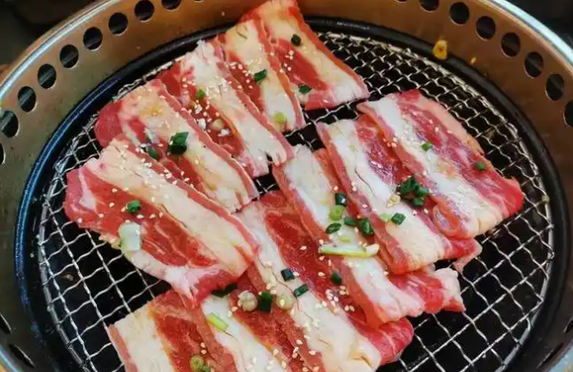 阿方烤肉排挡