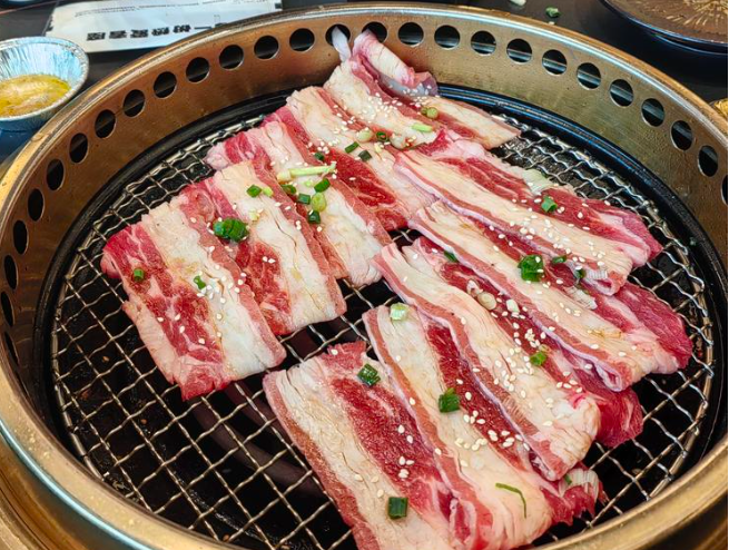 阿方烤肉排挡