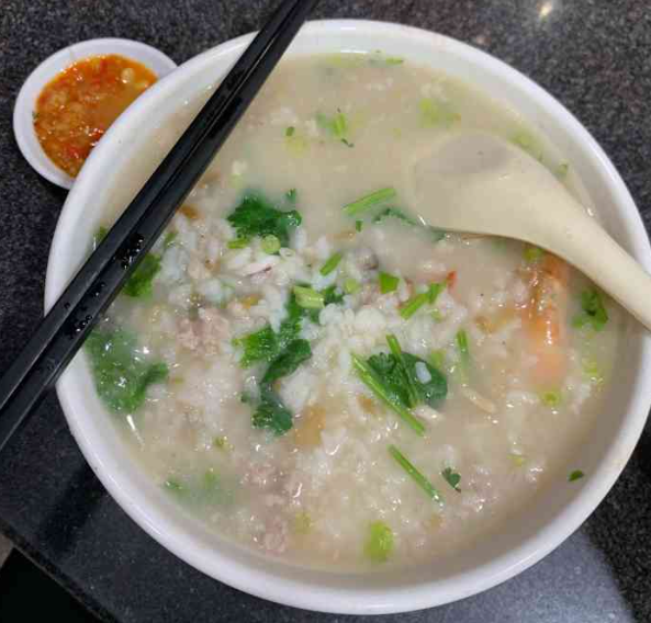 阿牛流沙鱼头粥