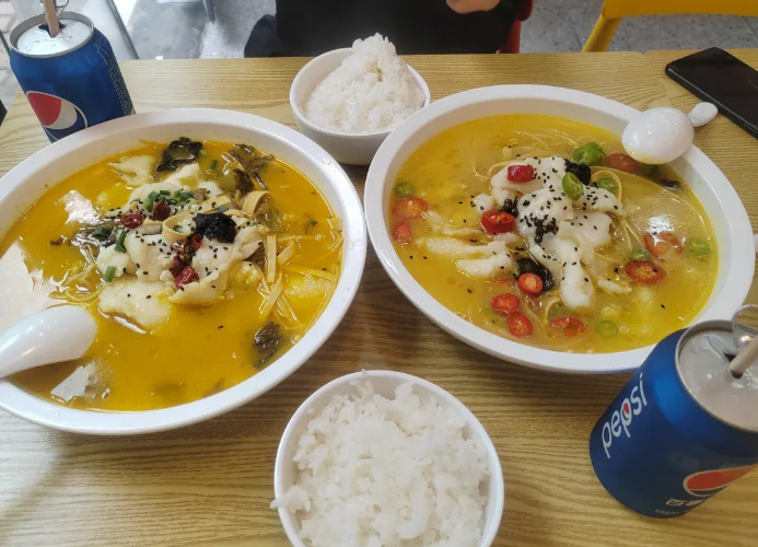 落汤鱼酸菜鱼